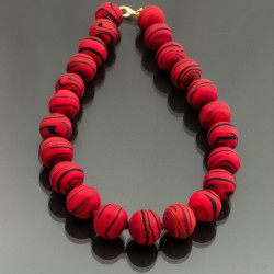 Grande satinato rosso