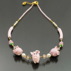 Piglets pattern lume...